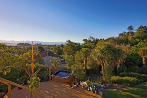 Tahuna Views - Spa Pool, Sea Views, Great for Kids